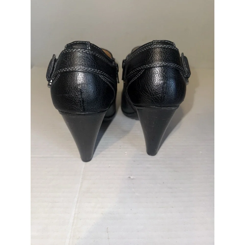 Euro‎ Soft Black Faux Leather Ankle Bootis 9.5